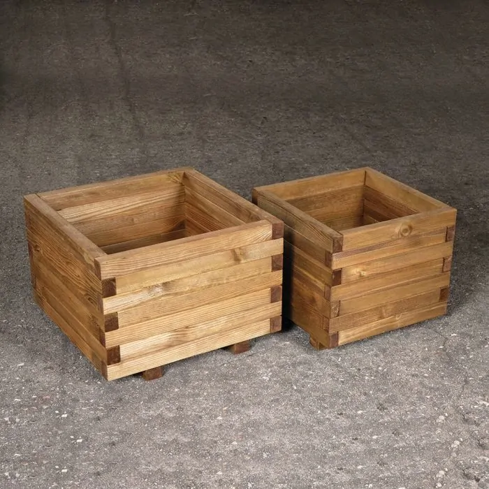 Ζαρντινιέρες τετράγωνες